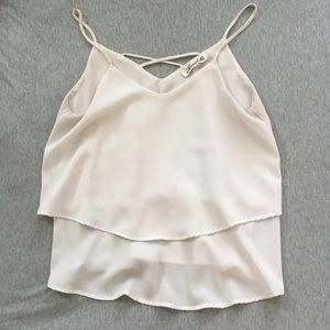 Layered tank with cross cross back